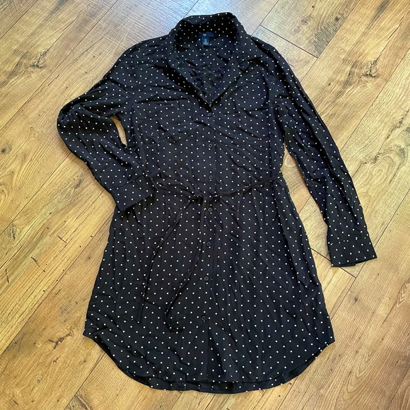 GAP Tops - GAP Women’s Long Shirt or dress Size Medium
